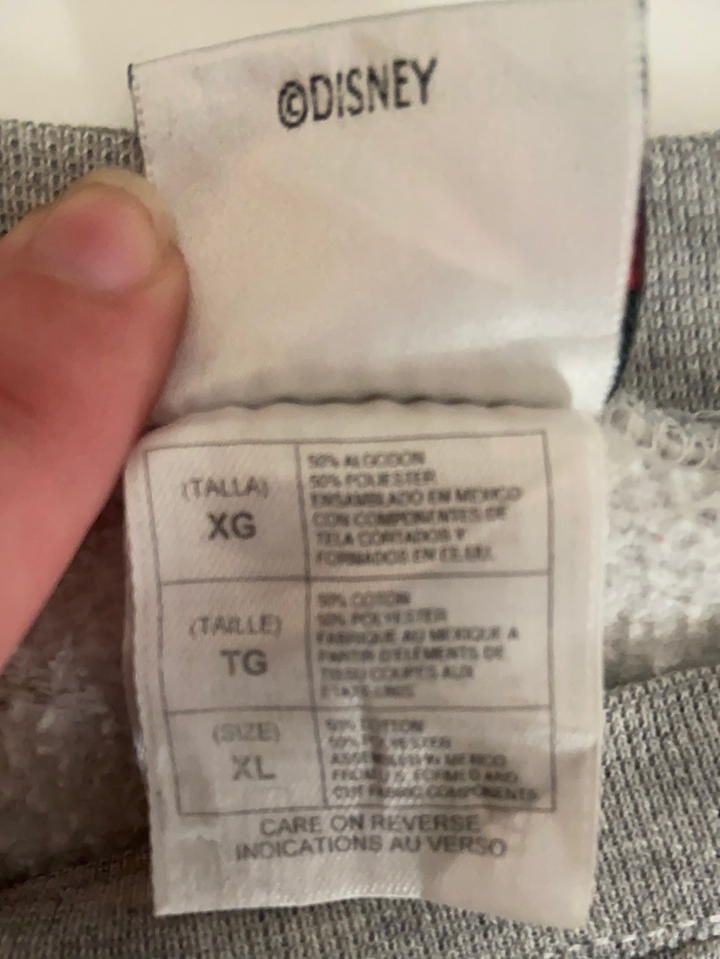 Disney Sweatshirt - XL