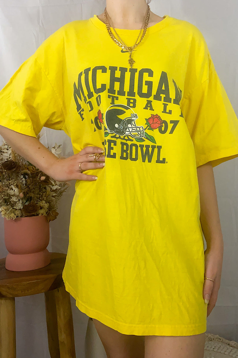 Pro Sport Tee - Large