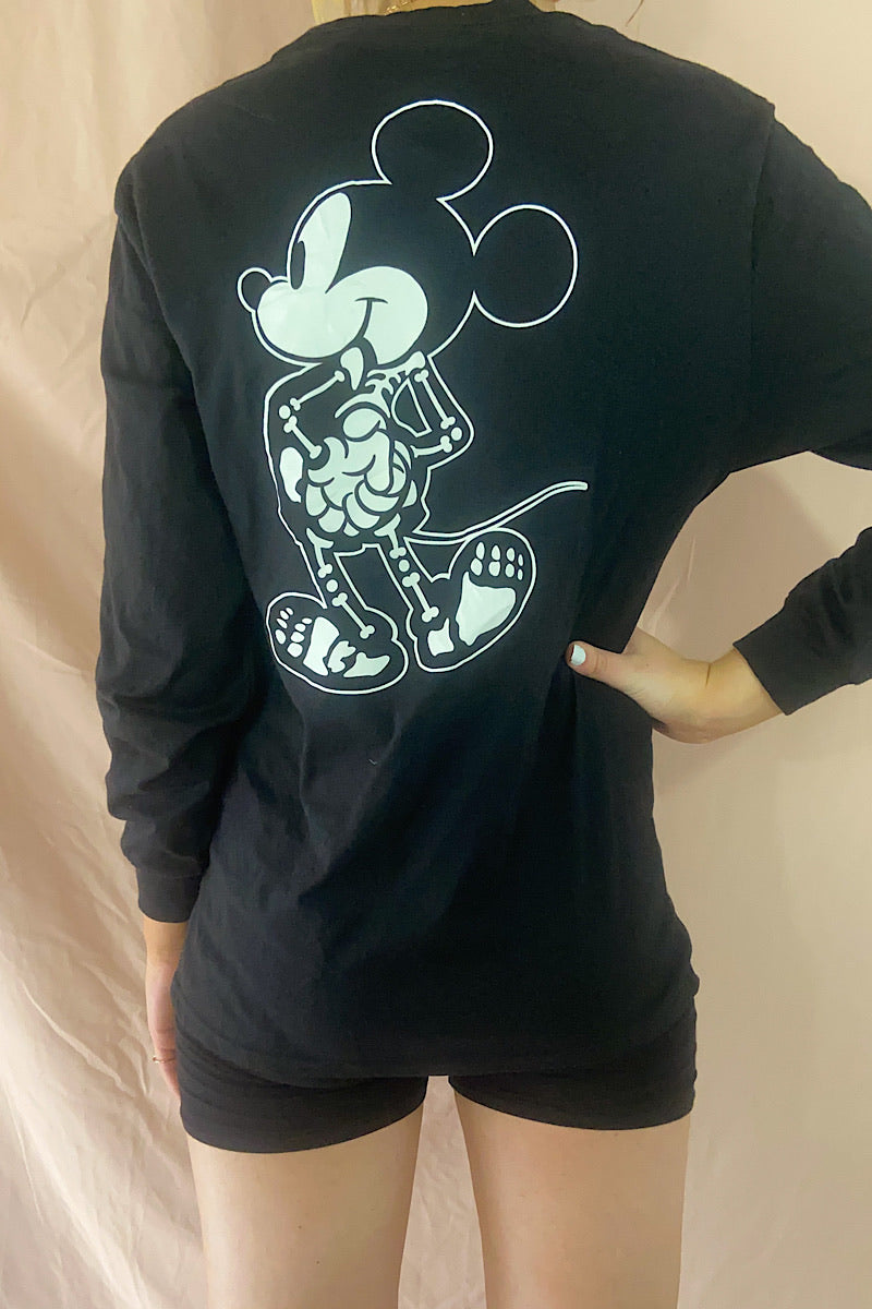 Disney Long Sleeved Vintage Tee - M