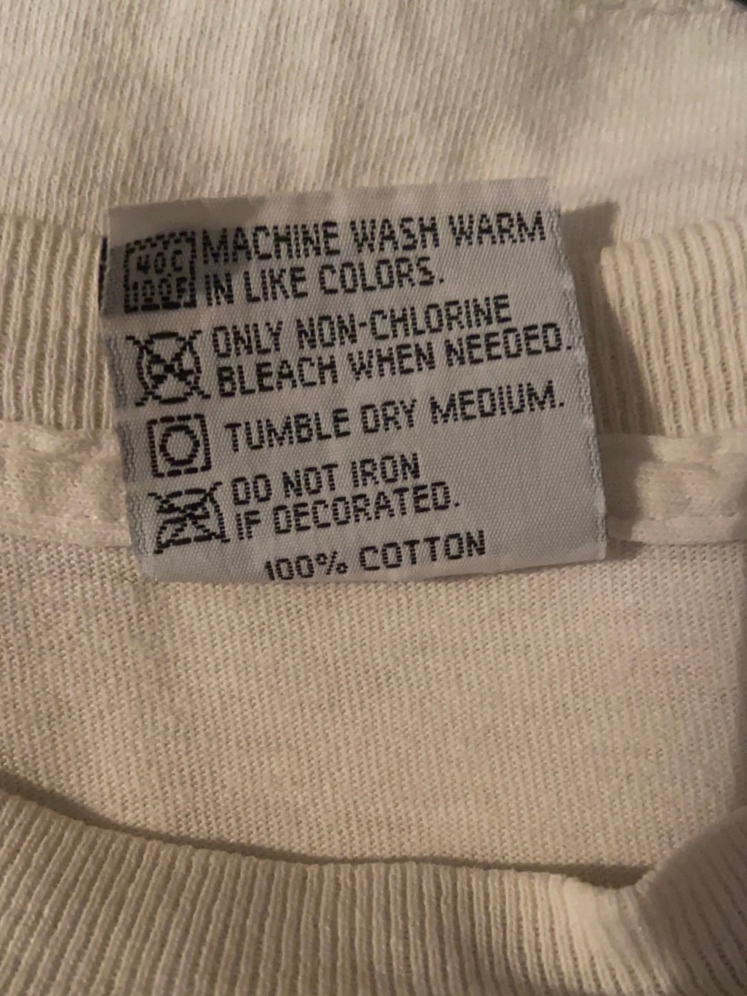 Hard Rock Cafe Tee - Medium