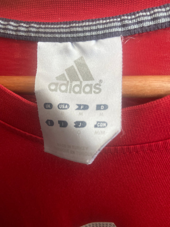 Adidas Tee - Medium