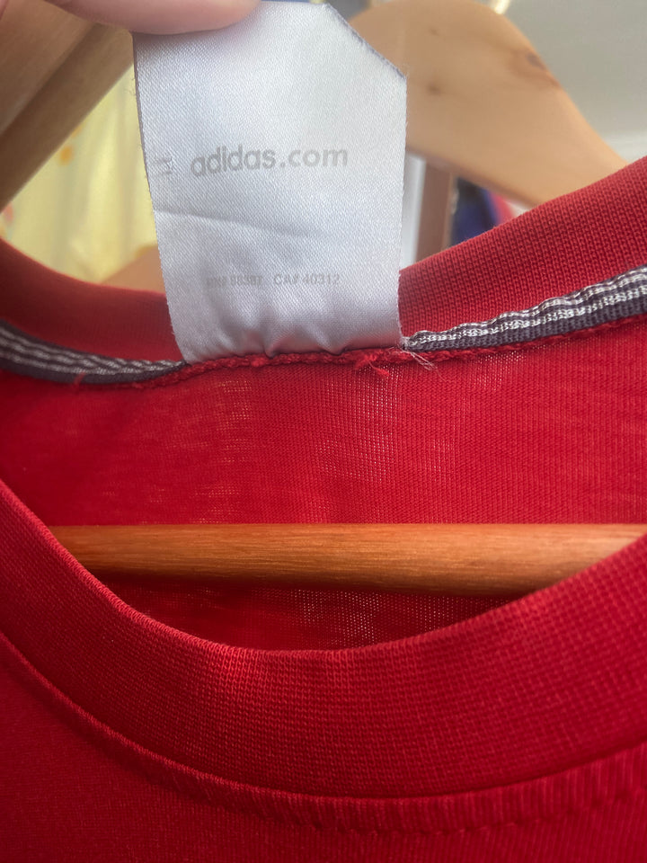 Adidas Tee - Medium