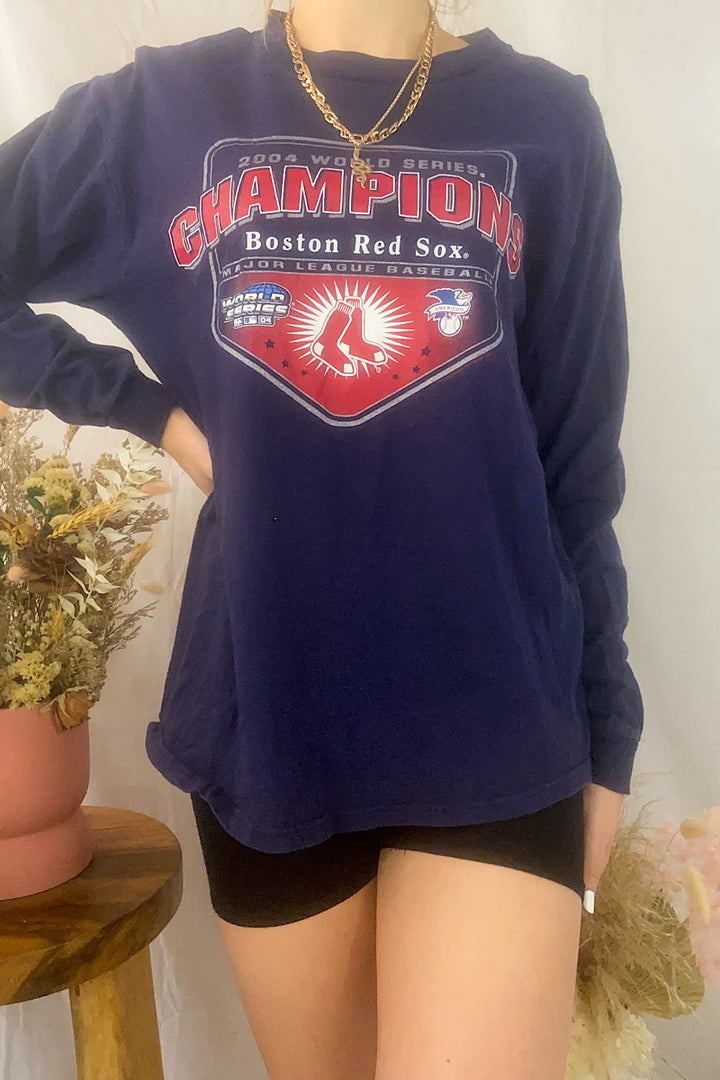 2004 World Series Champions, MLB Long Sleeve Tee - Medium