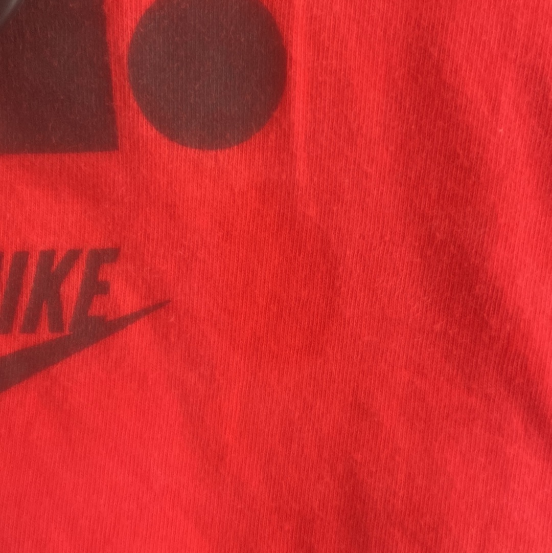 Nike Tee - Medium