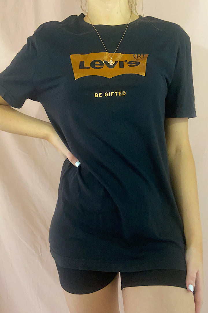 Levis Vintage Tee - Small