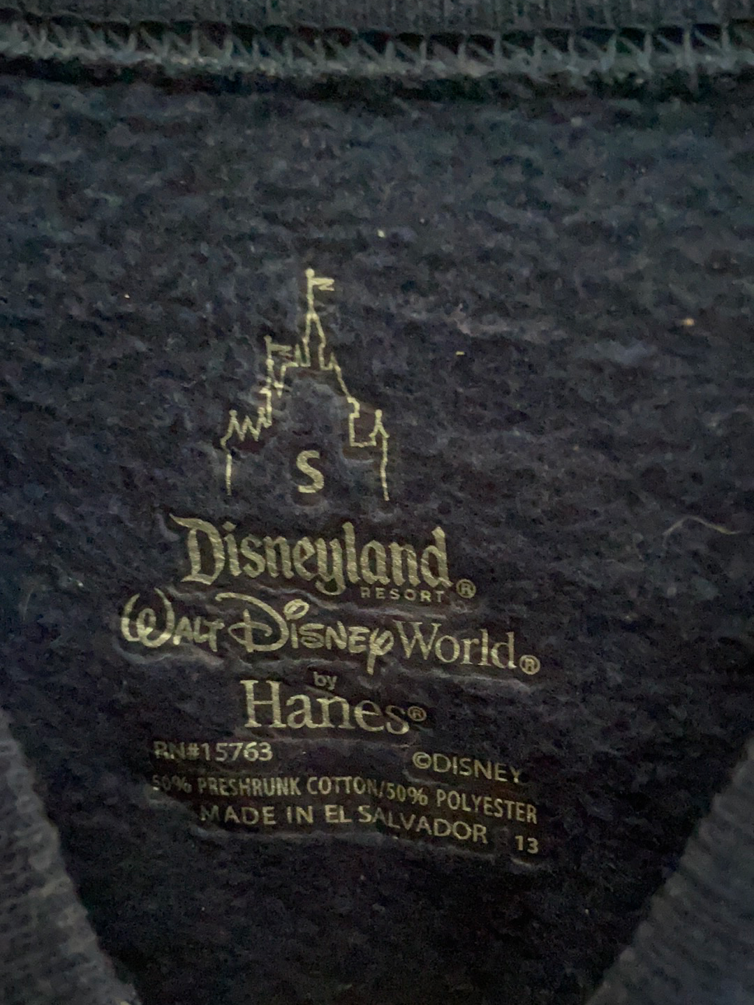 2015 Disneyland Resort Sweatshirt - Small