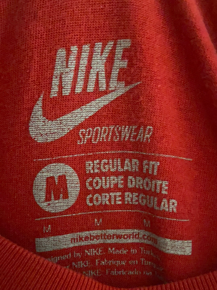 Nike Tee - Medium